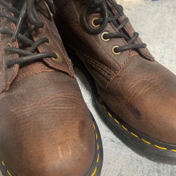 Brown Leather Zip Up Doc Marten’s - Picture 8 of 8